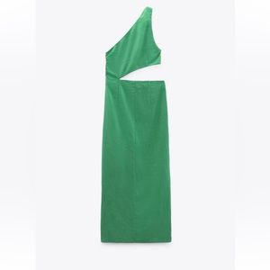 Zara Dress Maxi Asymmetrical Cut Out Green

Size Small